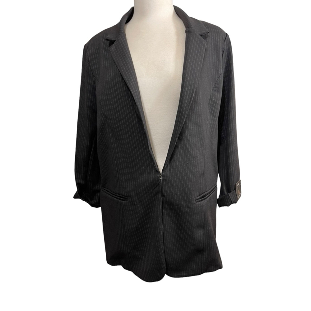 Women's Jade & Ivory by 26 International Blazer Size Large Black White Striped